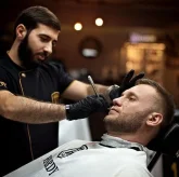 Мужская парикмахерская HARDY Barbershop на Новороссийской улице фото 3